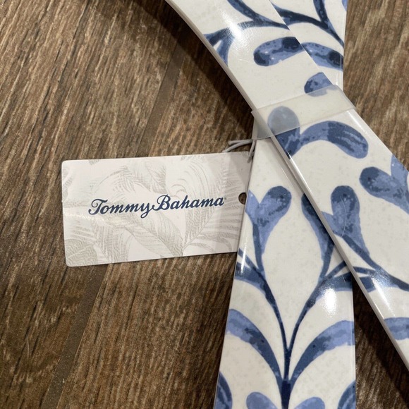 Tommy Bahama Melamine Utensil Set BLUE WHITE Salad Serving Fork Spoon Utensils - Picture 2 of 5